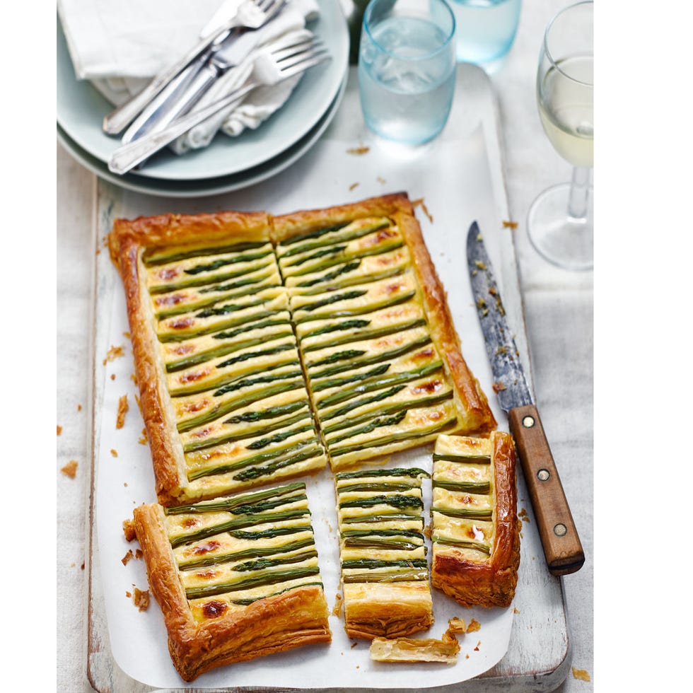 asparagus and hollandaise tart