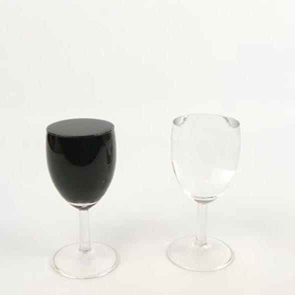 Single-Serve Takeaway Wine Glasses Intoxicate Britain