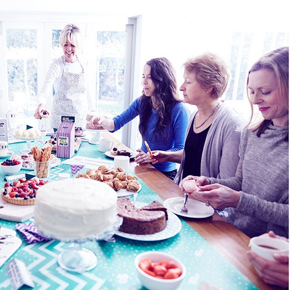 Cuisine, Sweetness, Food, Cake, Ingredient, Dessert, Table, Dishware, Baked goods, Tableware, 