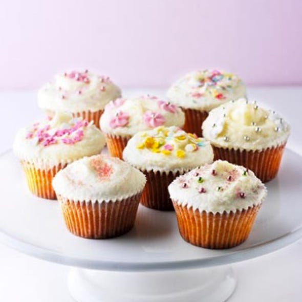 Food, Sweetness, Cupcake, Dessert, Baked goods, Cuisine, Ingredient, Pink, Baking cup, Recipe, 