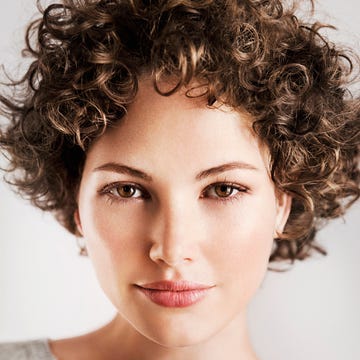 Lip, Hairstyle, Skin, Chin, Forehead, Eyebrow, Eyelash, Ringlet, Jheri curl, Style, Lip, Hairstyle, Skin, Chin, Forehead, Eyebrow, Eyelash, Ringlet, Jheri curl, Style,
