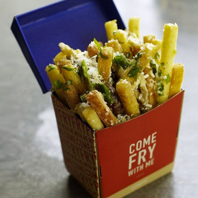 Food, Cuisine, Fried food, Dish, Ingredient, Recipe, Fast food, Basket, Finger food, Box, 