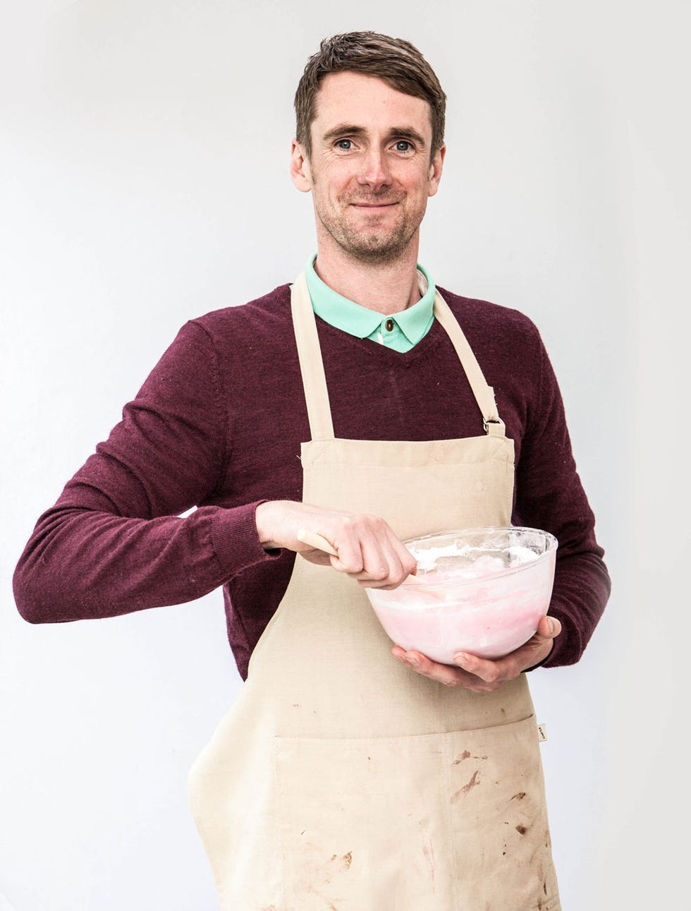 Arm, Sleeve, Apron, Beard, Moustache, Facial hair, Chef, Cook, Cooking, Sweater, 