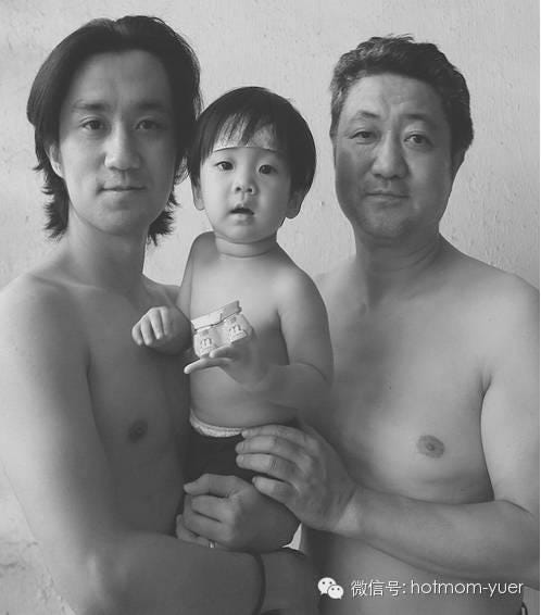 Face, Head, Cheek, Finger, People, Eye, Skin, Chest, Barechested, Hand, 