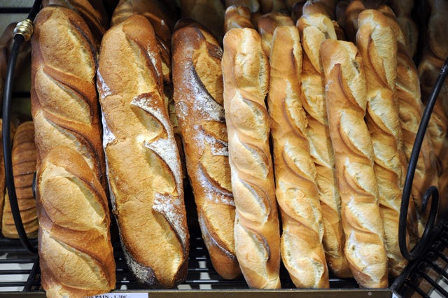 Food, Bread, Ingredient, Baked goods, Gluten, Baguette, Cuisine, Snack, Staple food, Dish, 