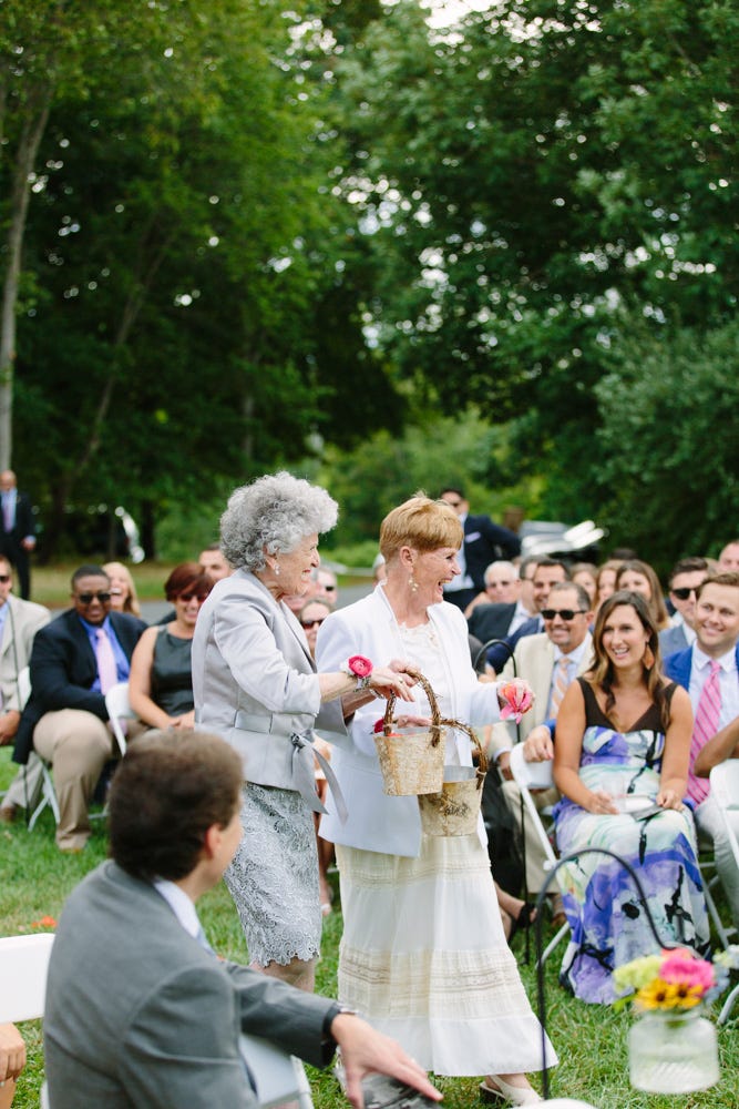 Event, Petal, Photograph, Bouquet, Dress, Ceremony, Wedding dress, Spring, Garden, Cut flowers, 