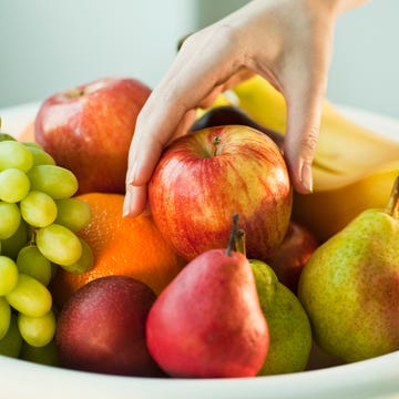 Vegan nutrition, Local food, Natural foods, Fruit, Whole food, Food, Green, Produce, Seedless fruit, Grape, 