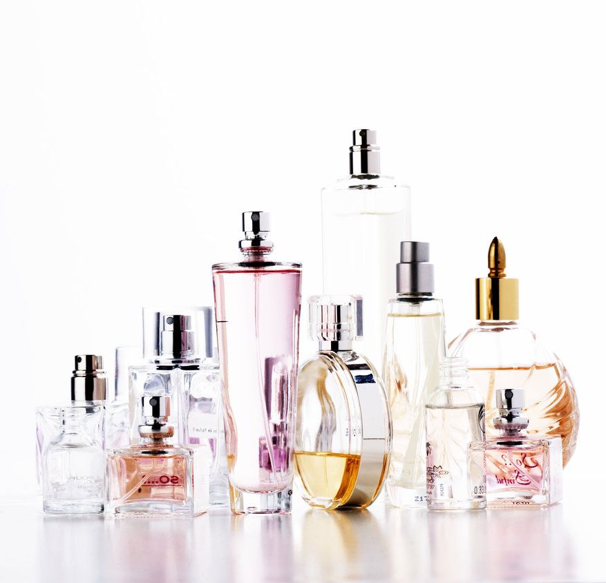 Liquid, Fluid, Brown, Peach, Perfume, Bottle, Beauty, Glass bottle, Cosmetics, Beige, 