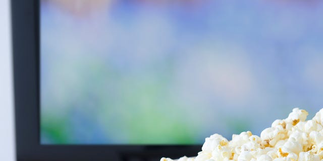 Popcorn, Electronic device, Kettle corn, Input device, Toy, Peripheral, Cuisine, Display device, Flat panel display, Television accessory, 