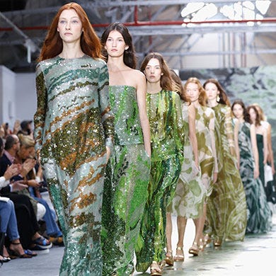 Clothing, Green, Fashion show, Fashion model, Style, Runway, Waist, Fashion, Model, Youth, 
