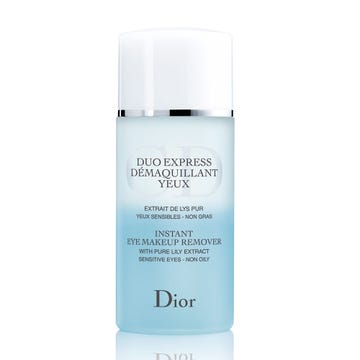 Liquid, Fluid, Product, Beauty, Aqua, Teal, Azure, Cosmetics, Turquoise, Tints and shades, 