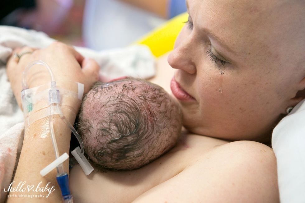 Cheek, Skin, Joint, Interaction, Birth, Baby, Love, Childbirth, Contact sport, Medical procedure, 