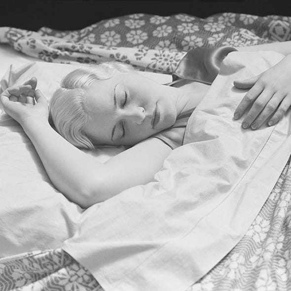 Comfort, Linens, Bedding, Sleep, Bed sheet, Blanket, Nap, Bedtime, Bed, Bracelet, 