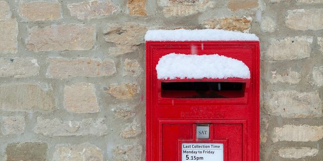 Post box, Mailbox, Wall, Red, Line, Rectangle, Colorfulness, Brick, Coquelicot, Composite material, 