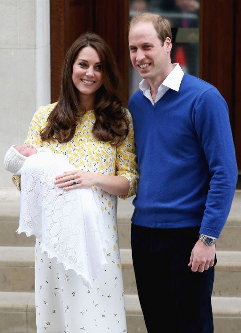 Face, Sleeve, Shirt, Collar, Happy, Facial expression, Dress, One-piece garment, Suit trousers, Waist, 