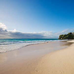 Body of water, Nature, Coastal and oceanic landforms, Blue, Daytime, Natural environment, Coast, Shore, Cloud, Sand, 