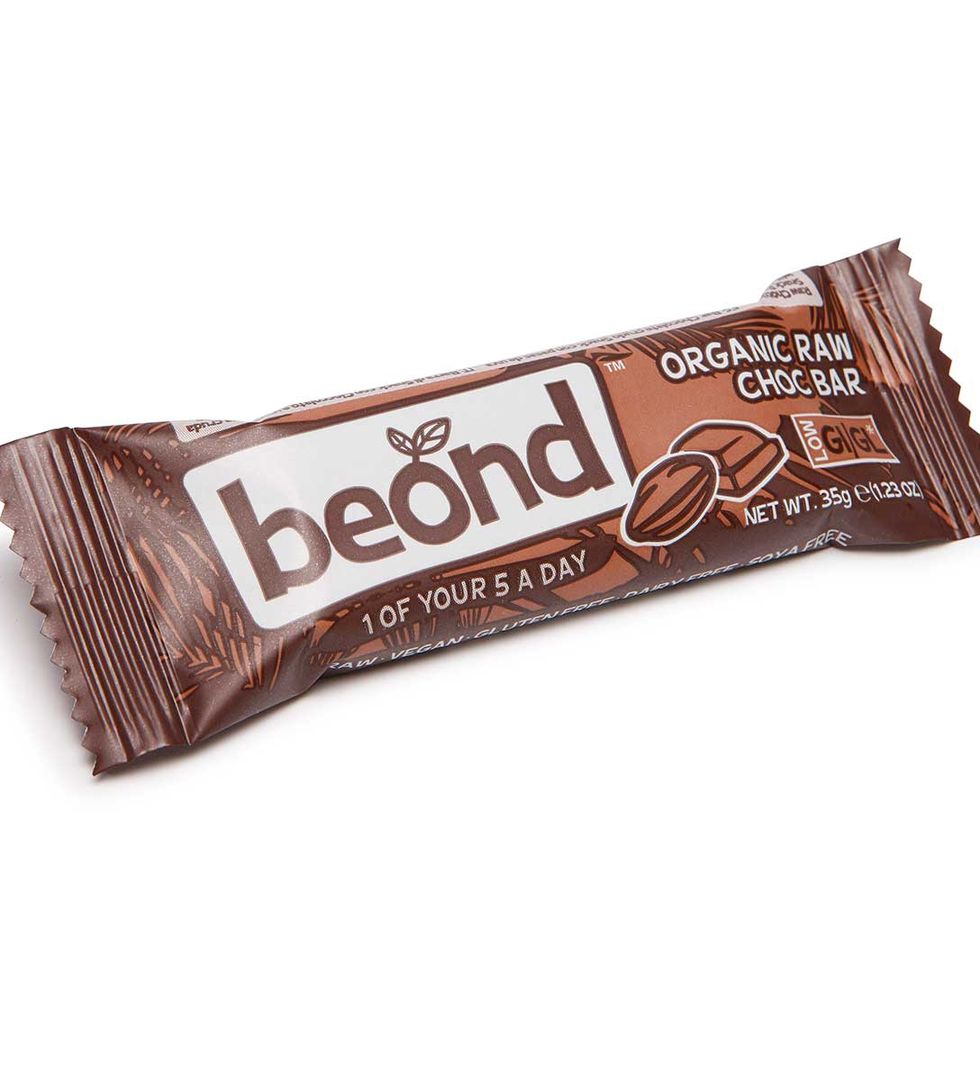 Brown, Food, Chocolate, Logo, Confectionery, Tan, Label, Chocolate bar, Snack, Junk food, 