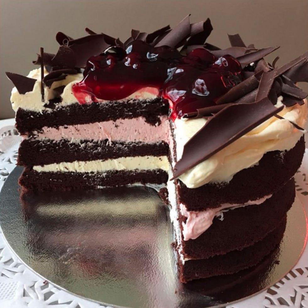 Food, Sweetness, Cuisine, Cake, Ingredient, Dessert, Baked goods, Frozen dessert, Dish, Chocolate, 