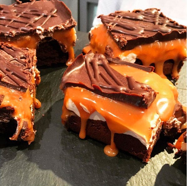 Food, Cuisine, Ingredient, Finger food, Dessert, Confectionery, Orange, Sweetness, Baked goods, Dish, 