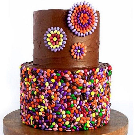 Brown, Yellow, Purple, Orange, Dessert, Violet, Confectionery, Sweetness, Lavender, Party supply, 