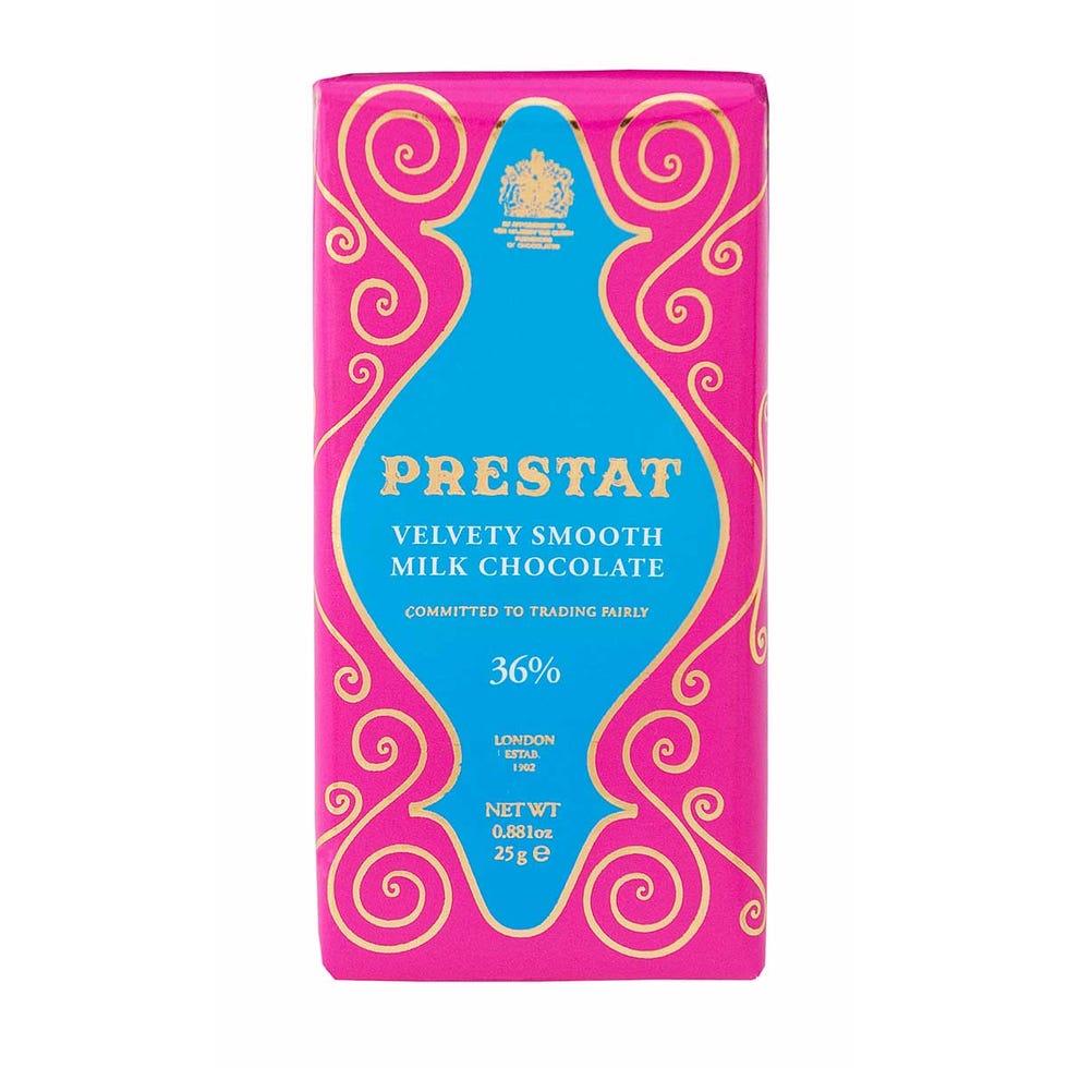 Bottle, Pink, Magenta, Font, Logo, Purple, Distilled beverage, Drink, Alcoholic beverage, Violet, 