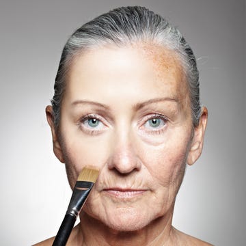 Face, Head, Ear, Nose, Audio equipment, Lip, Cheek, Mouth, Hairstyle, Skin, Face, Head, Ear, Nose, Audio equipment, Lip, Cheek, Mouth, Hairstyle, Skin,