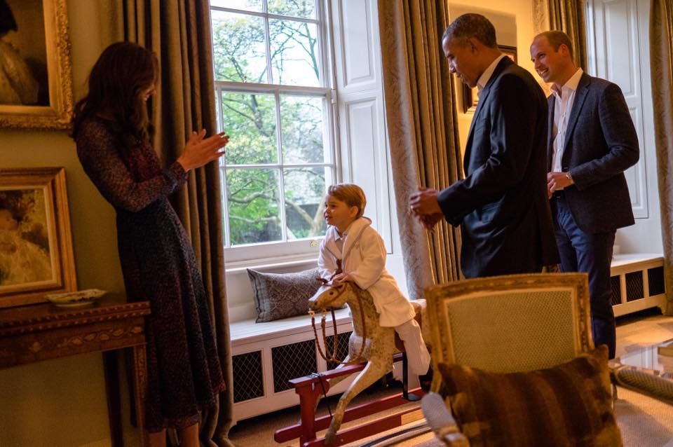 Prince George's iconic dressing gown from his meeting with Barack Obama is  finally back in stock