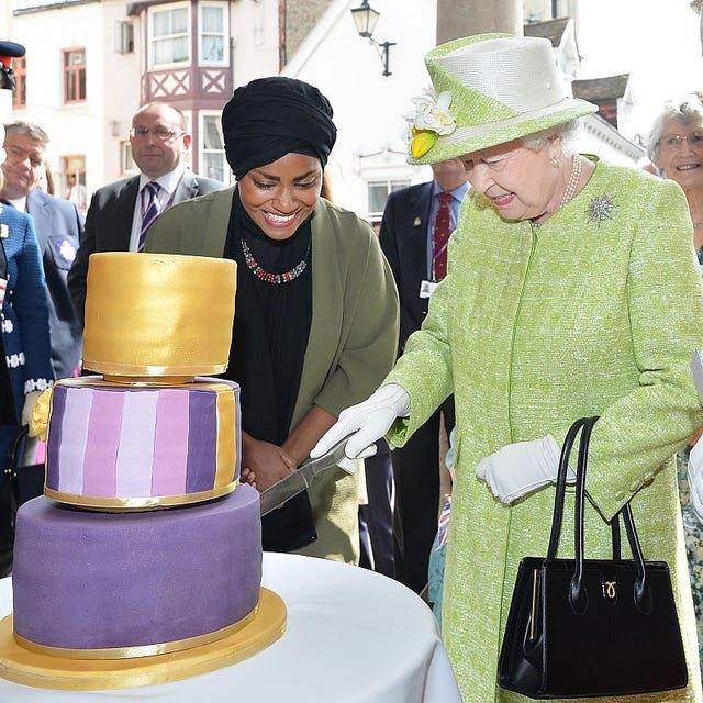 Cake, Hat, Dessert, Baked goods, Food, Cuisine, Bag, Sweetness, Cake decorating, Headgear, 