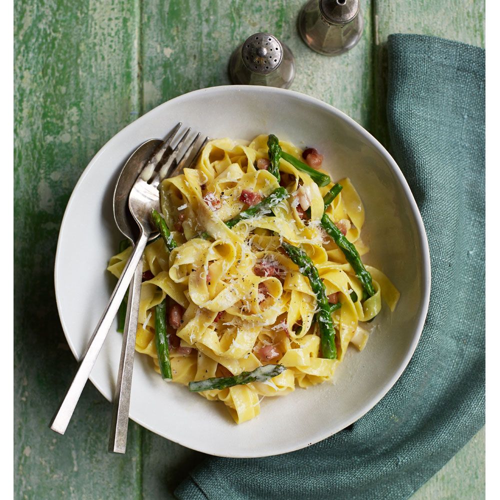 Asparagus and Pancetta Carbonara - midweek meal recipes