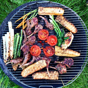 Barbecue, Grilling, Barbecue grill, Food, Cuisine, Dish, Outdoor grill, Grillades, Cooking, Roasting, 