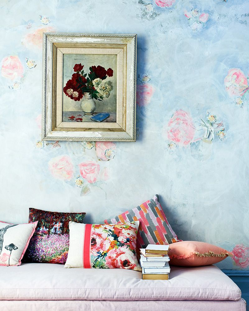 Blue, Green, Room, Textile, Red, Interior design, Wall, Pink, Pillow, Interior design, 