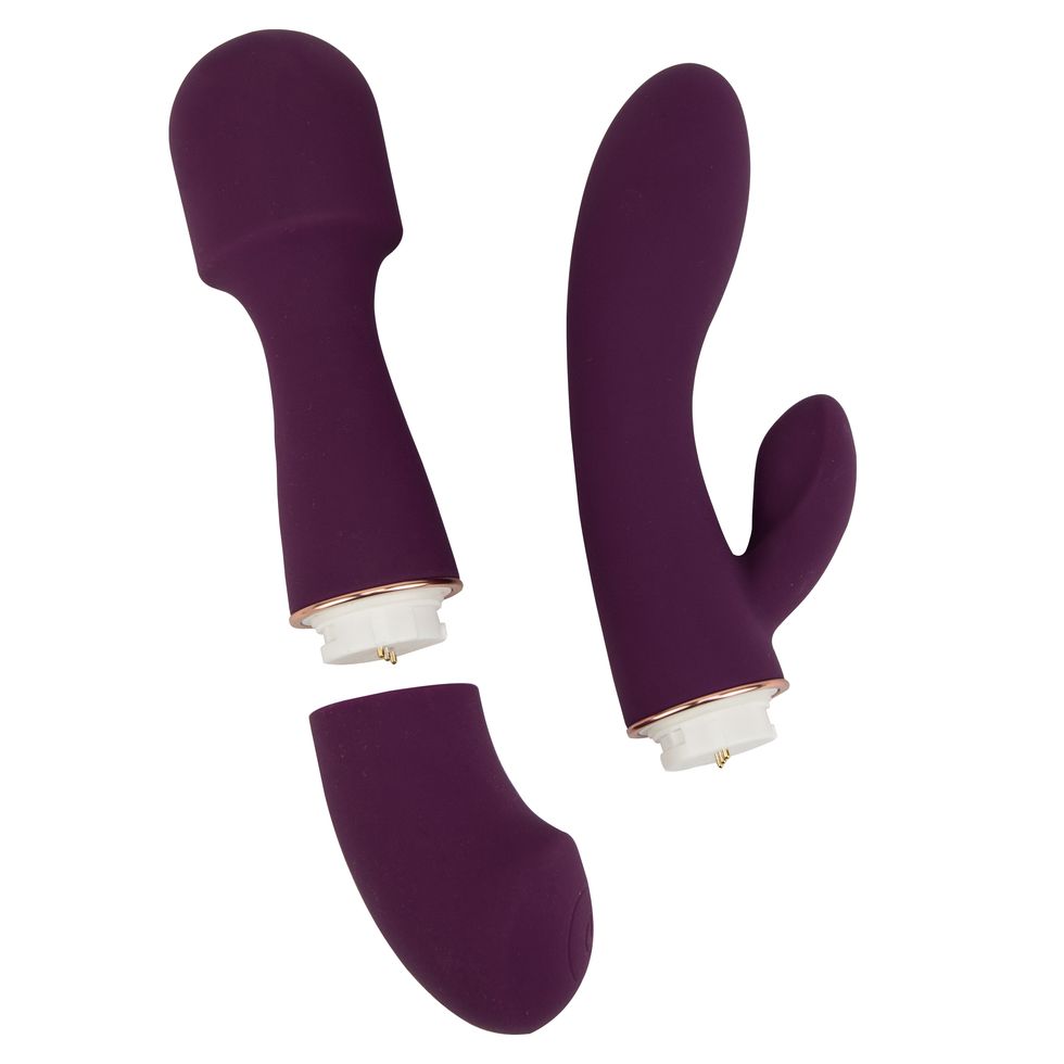 Violet, Purple, Footwear, Material property, Finger, Shoe, 