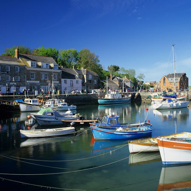 Watercraft, Boats and boating--Equipment and supplies, Waterway, Water, Boat, Reflection, Harbor, Channel, Marina, Naval architecture, 