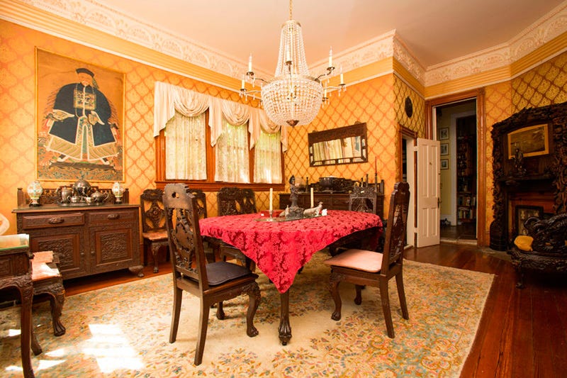 Room, Interior design, Wood, Floor, Flooring, Table, Furniture, Drawer, Ceiling, Interior design, 