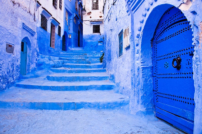 Blue, Infrastructure, Neighbourhood, Street, Stairs, Majorelle blue, Alley, Electric blue, Azure, Arch, 