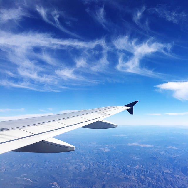 Airplane, Aircraft, Sky, Daytime, Cloud, Airliner, Air travel, Atmosphere, Aviation, Flight, 
