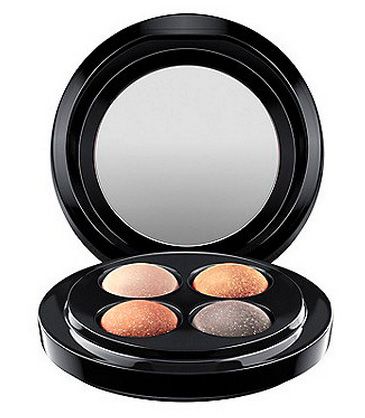 Brown, Peach, Tints and shades, Circle, Cosmetics, Photography, Camera accessory, Silver, Still life photography, Eye shadow, 