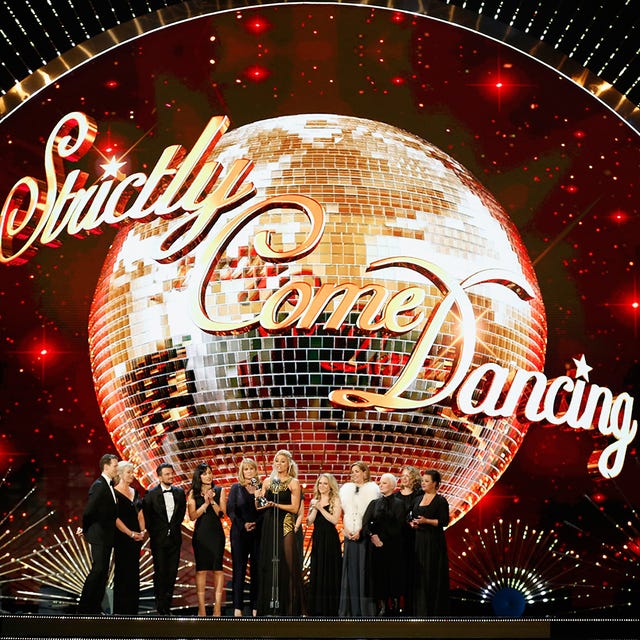 Text, Font, Holiday, Poster, Stage equipment, Circle, Advertising, Stage, Graphic design, Festival, 