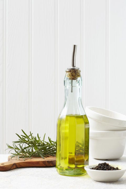 Liquid, Fluid, Bottle, Glass bottle, Oil, Ingredient, Drink, Drinkware, Serveware, Bottle cap, 