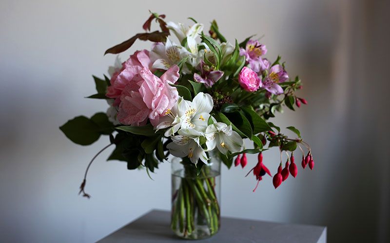 Petal, Flower, Bouquet, Pink, Cut flowers, Flowering plant, Floristry, Centrepiece, Flower Arranging, Artifact, 