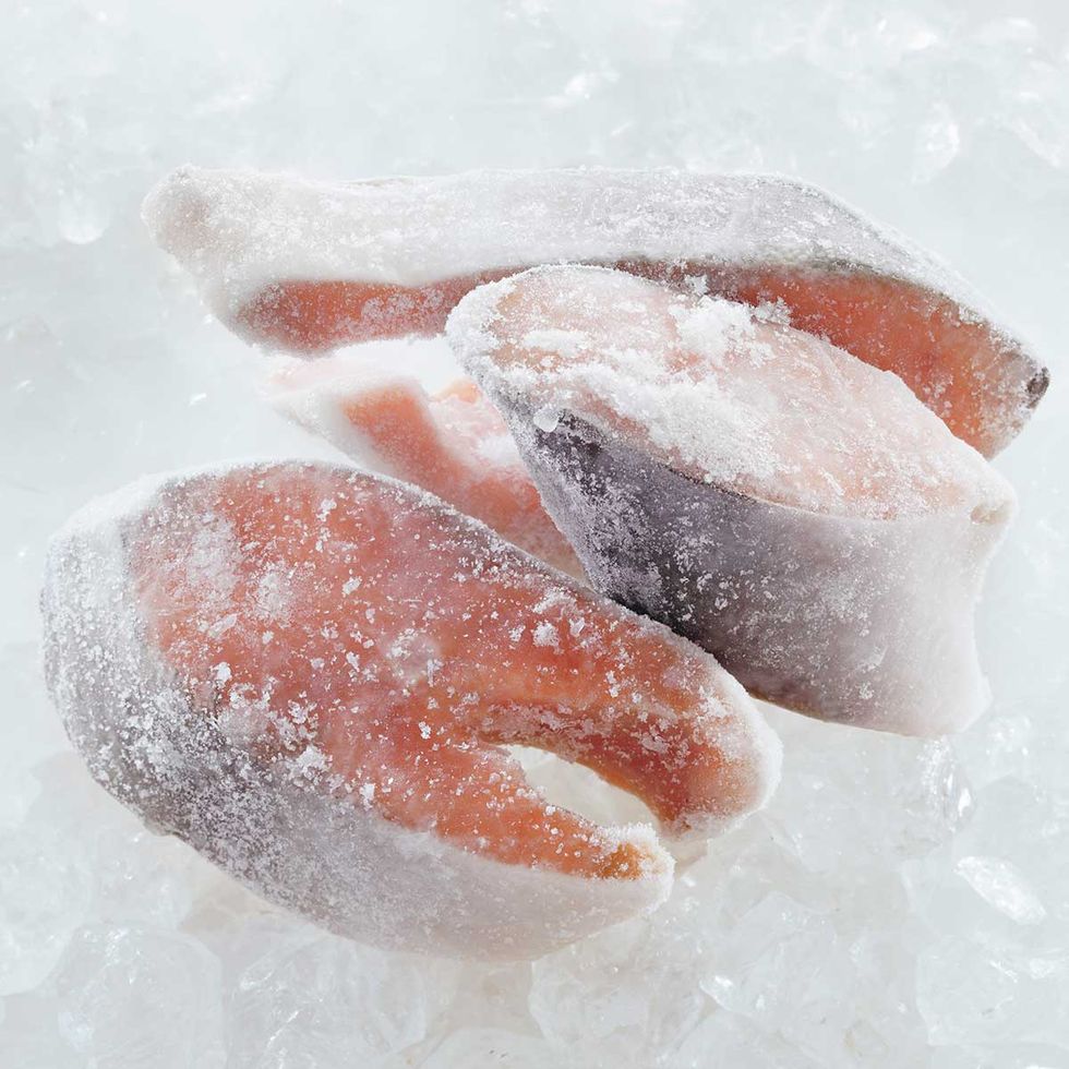 Охлажденная и мороженая рыба. Рыба мороженая. Рыба заморозка. Рыба на льду. Замороженные продукты.