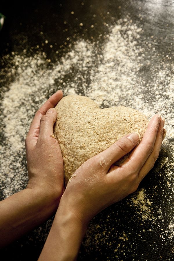 Ingredient, Flour, Powder, Bread flour, Whole-wheat flour, Buckwheat flour, All-purpose flour, Graham flour, Cookware and bakeware, Cooking, 