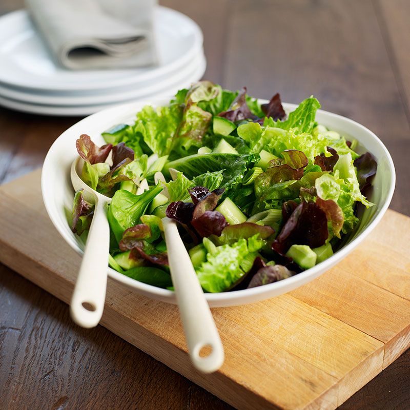 Food, Dishware, Leaf vegetable, Serveware, Ingredient, Salad, Produce, Vegetable, Cuisine, Tableware, 