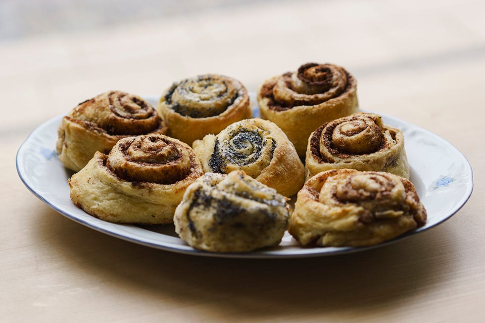 Food, Finger food, Yellow, Cuisine, Ingredient, Baked goods, Dessert, Dish, Recipe, Sweetness, 