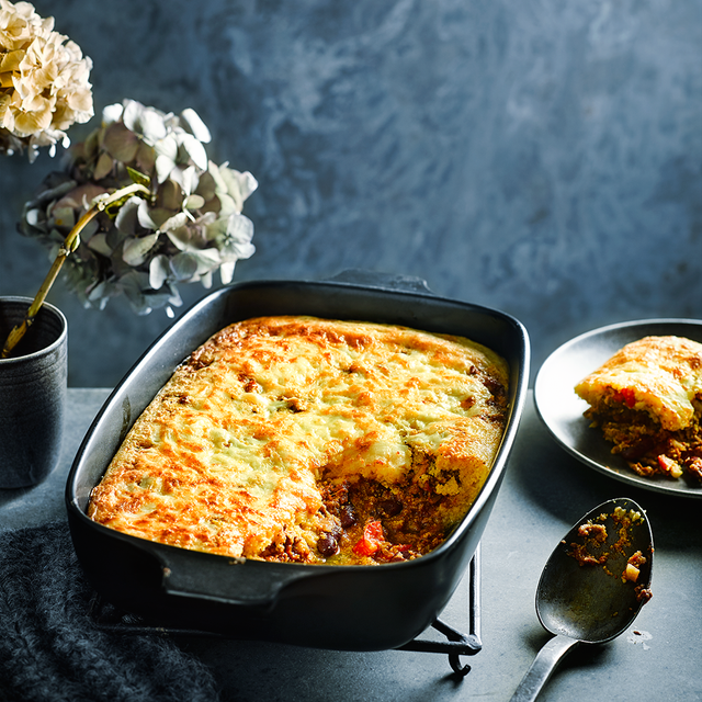 chilli cornbread pie