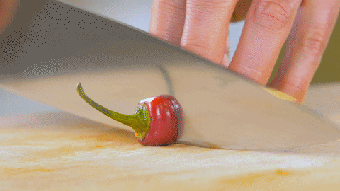Finger, Ingredient, Produce, Vegetable, Bird's eye chili, Spice, Nail, Malagueta pepper, Bell peppers and chili peppers, Carmine, 