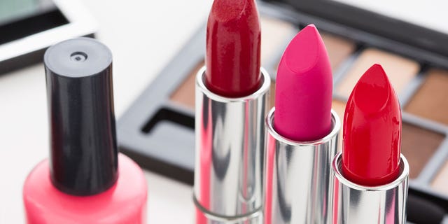 Lipstick, Red, Pink, Magenta, Carmine, Stationery, Cosmetics, Peach, Gloss, Material property, 