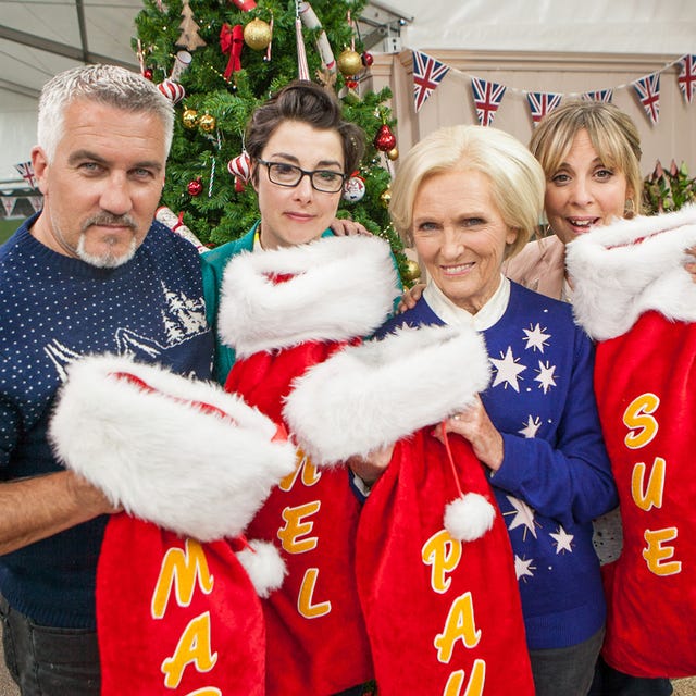 Face, Head, Human, People, Event, Human body, Red, Christmas eve, Happy, Fictional character, 