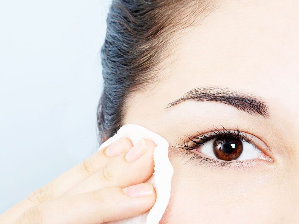 Best Eye Makeup Removers Gentle