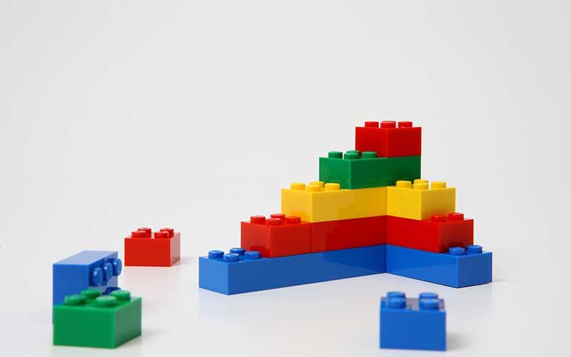 Blue, Red, Toy block, Colorfulness, Building sets, Majorelle blue, Electric blue, Toy, Azure, Rectangle, 